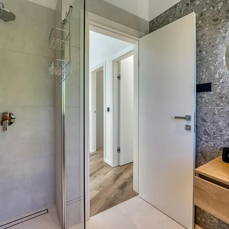 Villa Dream By Interhome Dobrinj